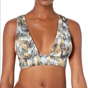 NWT BCBGMaxAzria bikini top